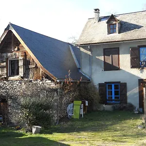 Joli En Ariège Avec Vue Hébergement de vacances Buzan