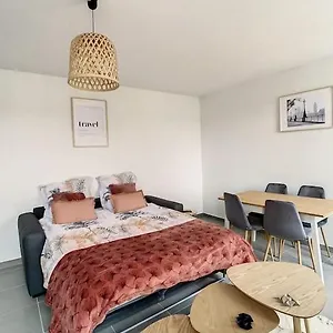 Maison Du Ciel, Aeroport, Paris Appartement Villeparisis